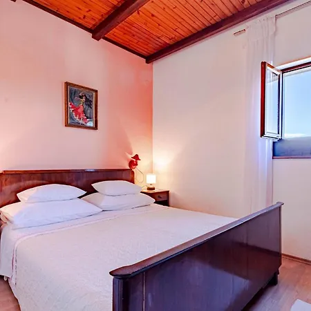 Дом отдыха 2 Bedroom Cozy In