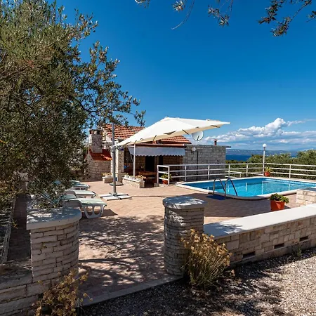 Vikendica 2 Bedroom Cozy In Vela Luka