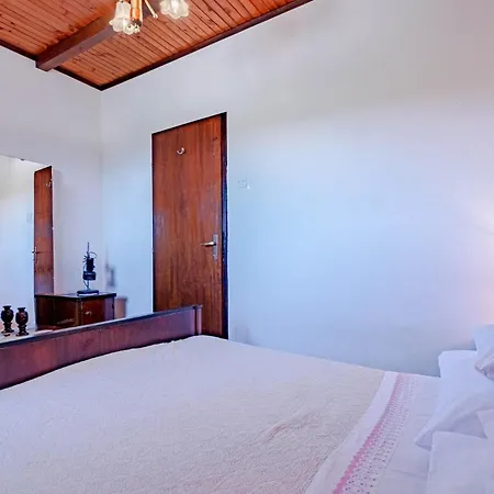 2 Bedroom Cozy In