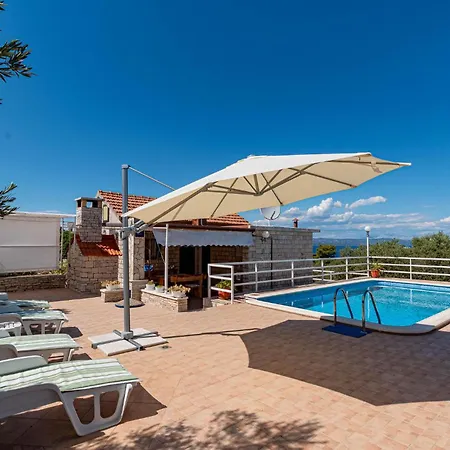 2 Bedroom Cozy In Vela Luka