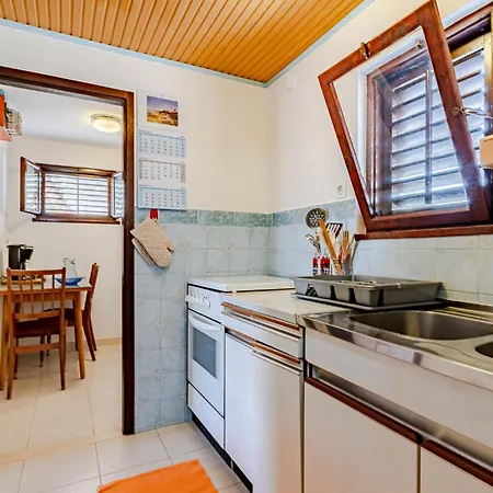 Дом отдыха 2 Bedroom Cozy In